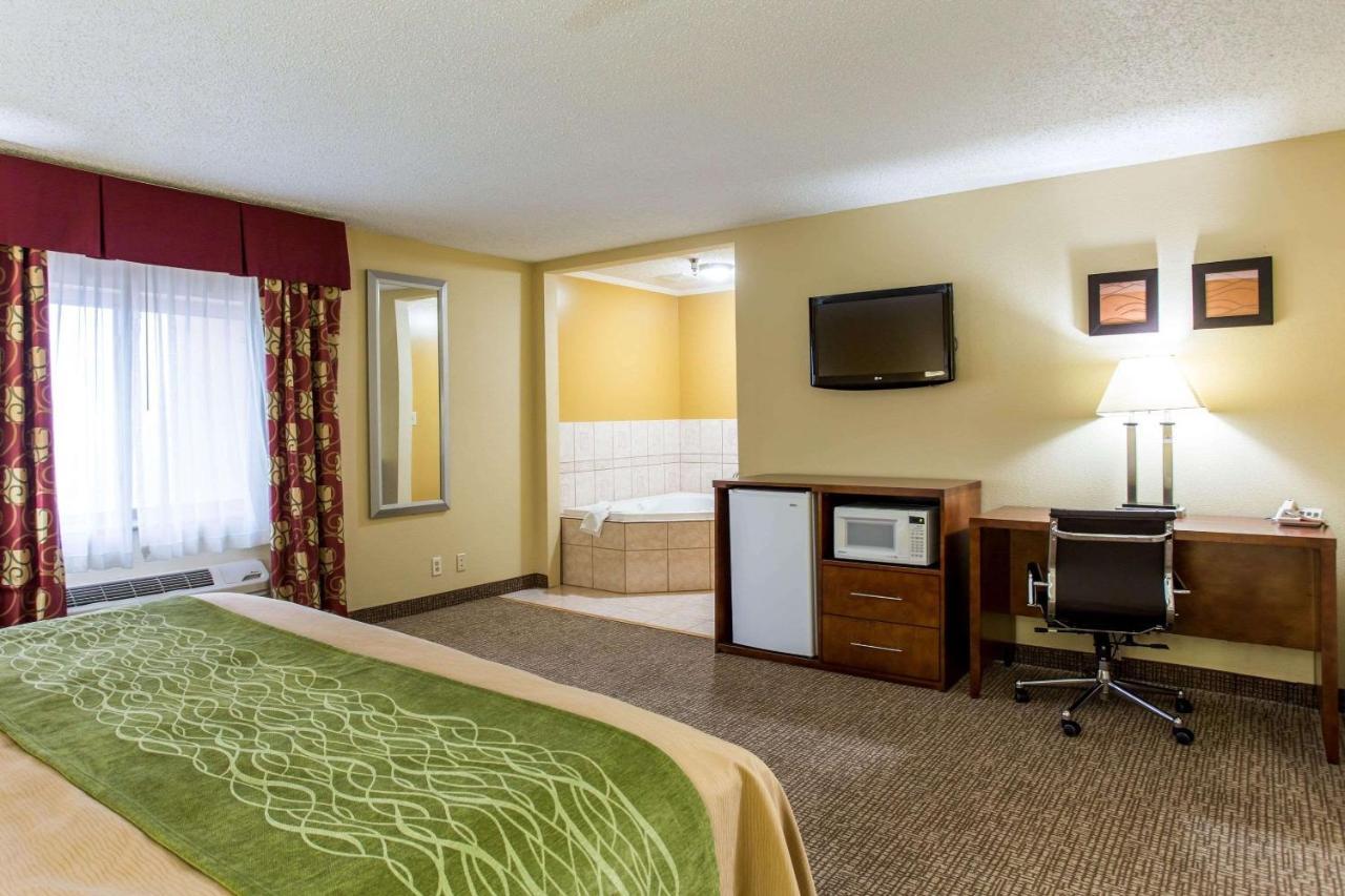 Comfort Inn Columbia-Bush River מראה חיצוני תמונה