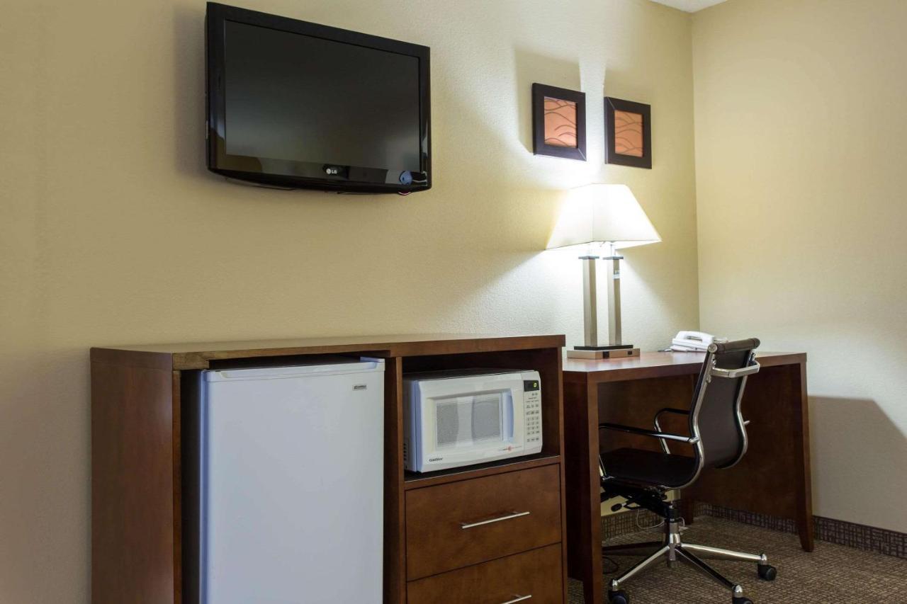 Comfort Inn Columbia-Bush River מראה חיצוני תמונה