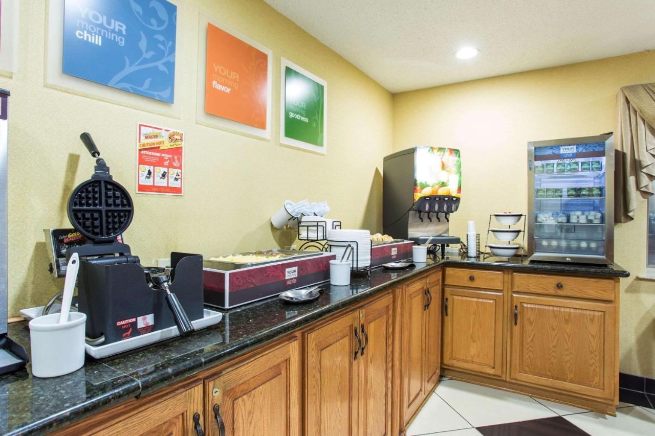 Comfort Inn Columbia-Bush River מראה חיצוני תמונה