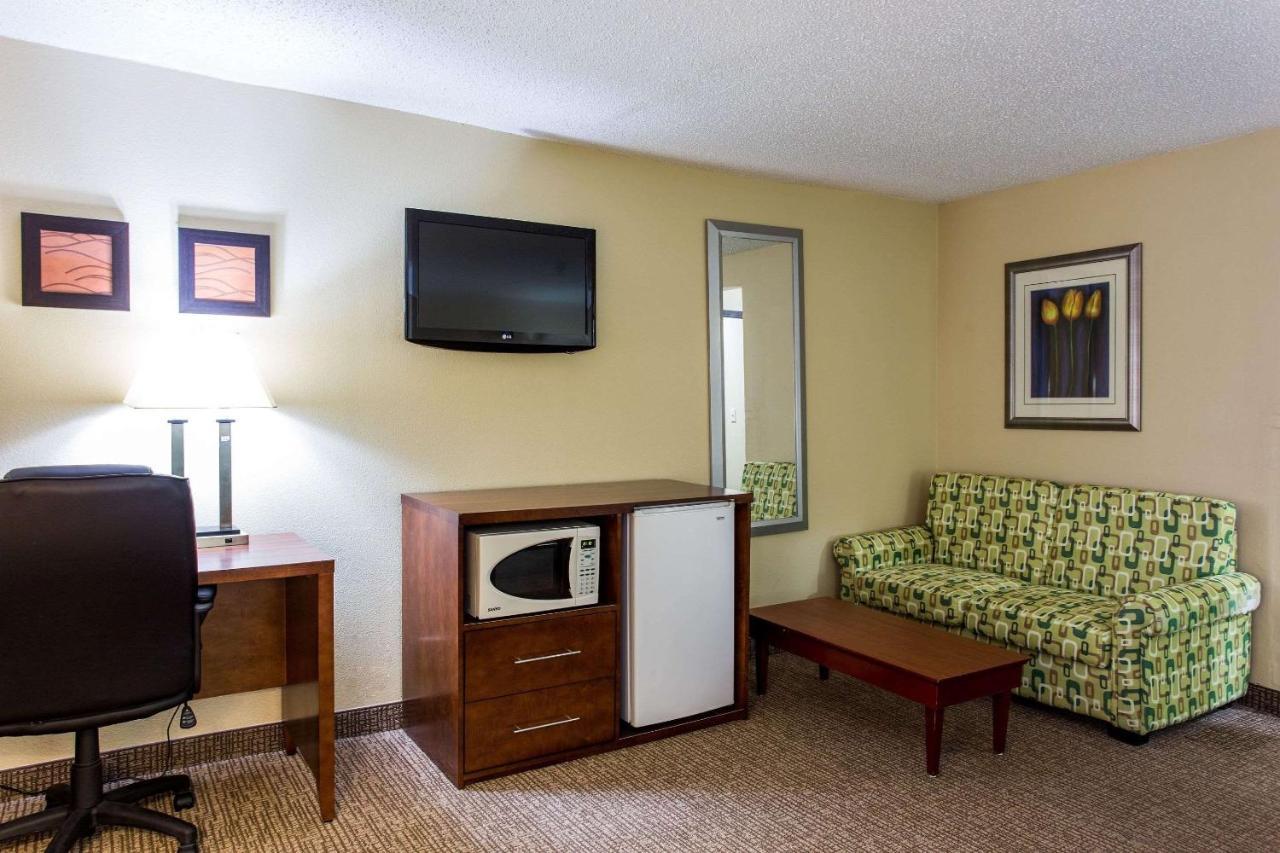 Comfort Inn Columbia-Bush River מראה חיצוני תמונה