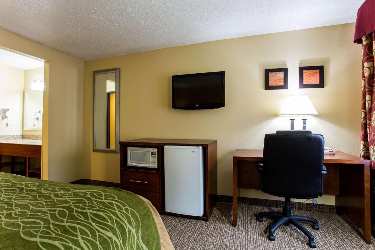 Comfort Inn Columbia-Bush River מראה חיצוני תמונה