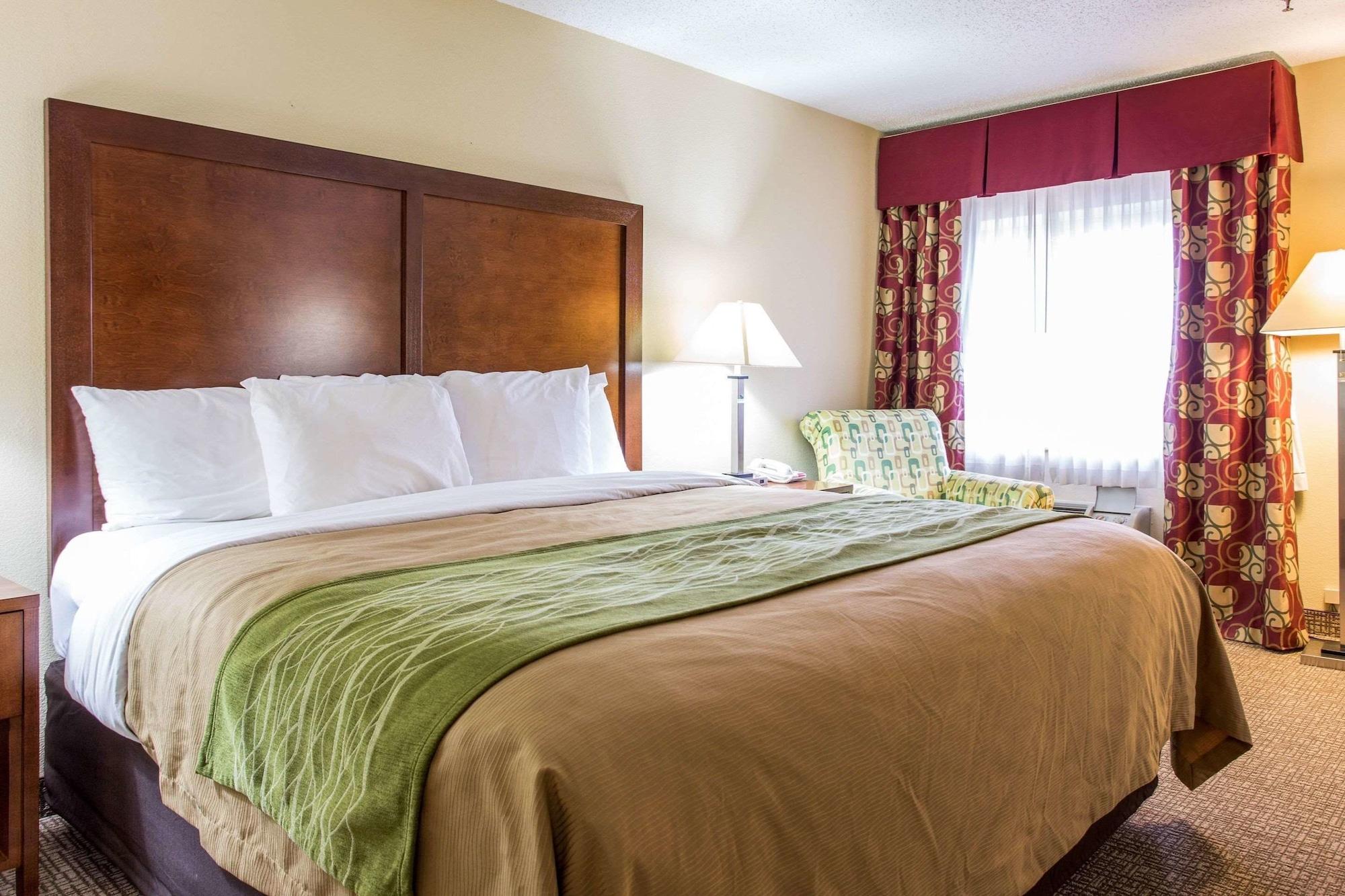 Comfort Inn Columbia-Bush River מראה חיצוני תמונה